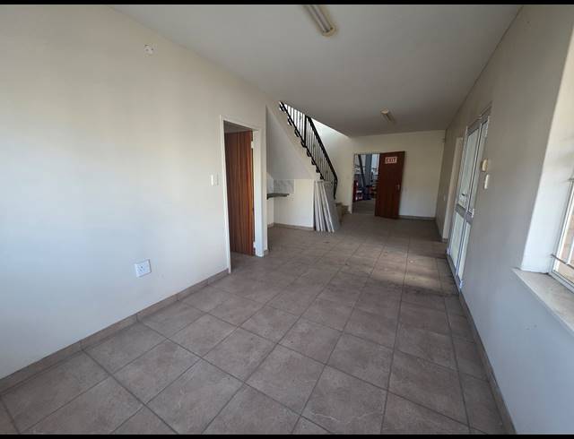 435M² WAREHOUSE FOR SALE IN BOOYSENS RESERVE